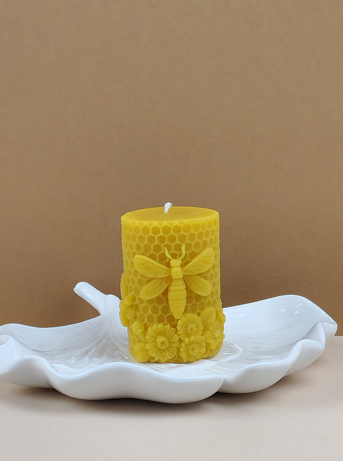 Candle "Bee"